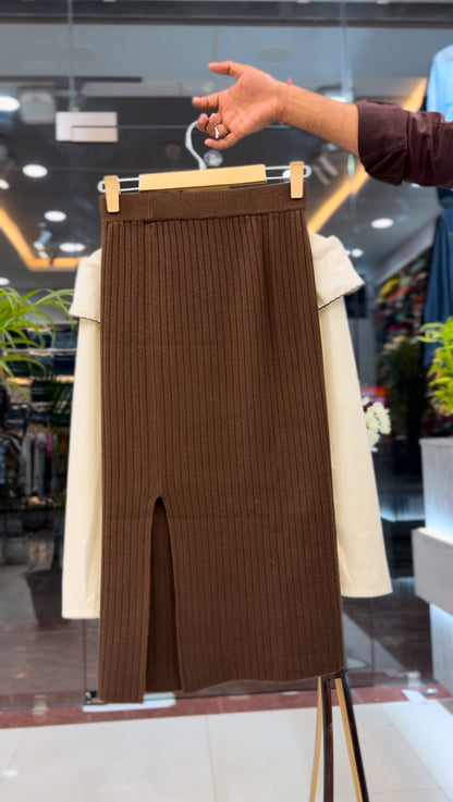 Ribbed slit skirt paired with a scalloped off-shoulder top