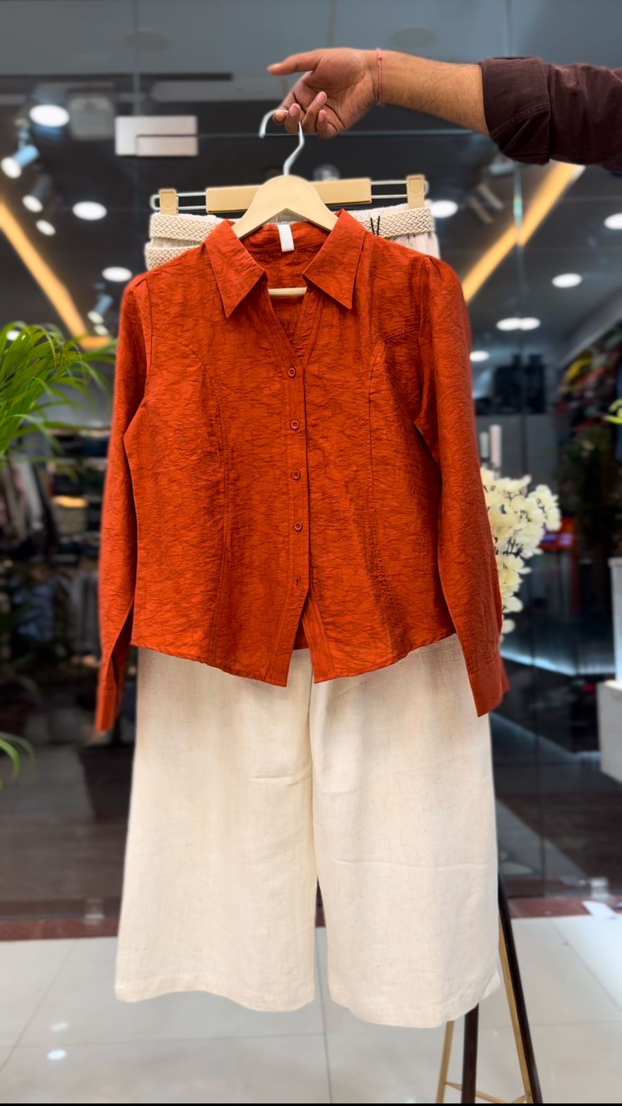 Textured Shirt with Off-White Wide-Leg Pants