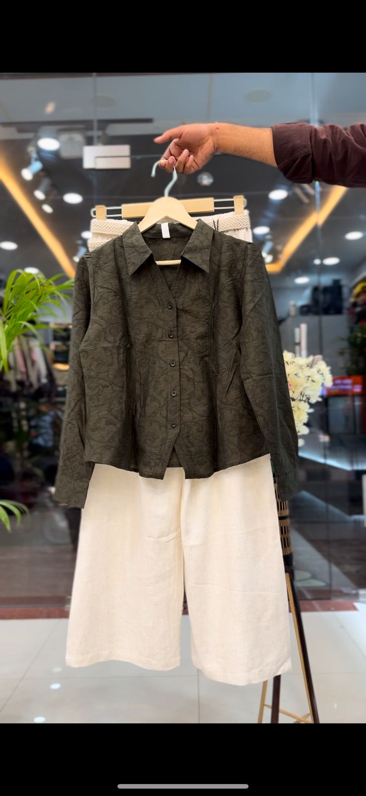 Textured Shirt with Off-White Wide-Leg Pants